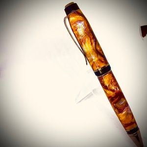 🎁 Handcrafted Pen Autumn tones